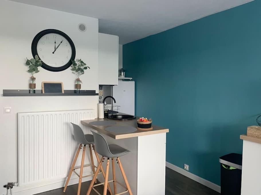 Chaleureux Appartement Face Au Port Sta Lucia, Tout A Pieds, Wifi Saint-Raphaël Eksteriør bilde
